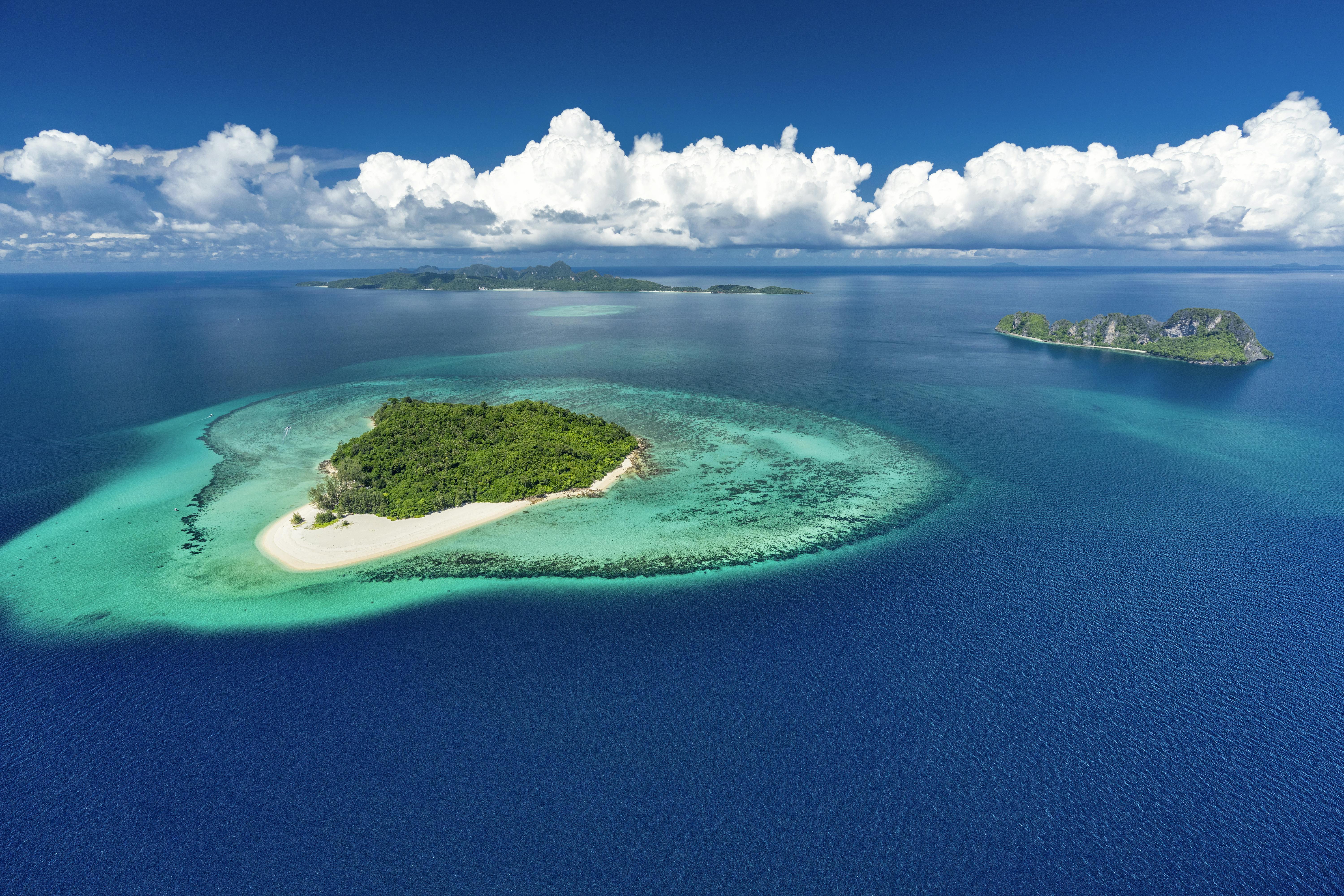 >Where Paradise Feels Real